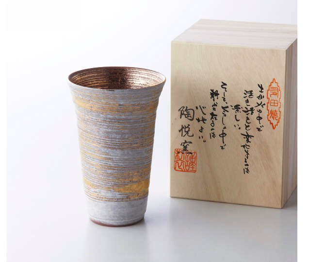 西日本陶器 陶悦窯 白塗り金掠り 反型ビヤカップ